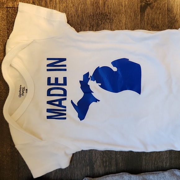 Set of Wolverines / Made in Michigan onesies - Picture 2 of 7